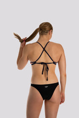 SPEEDO COLOUR BLOCK KEYHOLE TIE BACK TOP