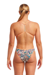 FUNKITA TWISTED STRAP